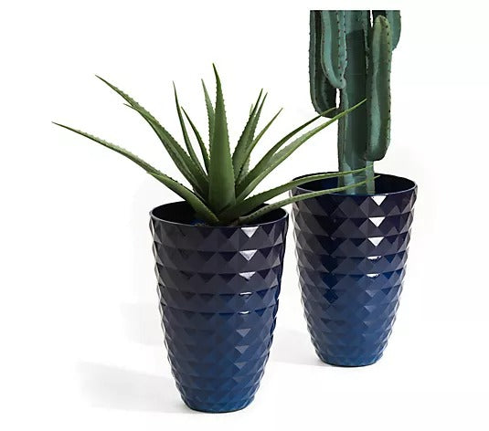 Tall Round Polyresin Diamond Patterned Planters S/2